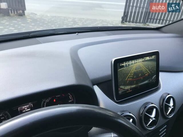 Серый Мерседес Б-класс, объемом двигателя 0 л и пробегом 164 тыс. км за 9599 $, фото 112 на Automoto.ua