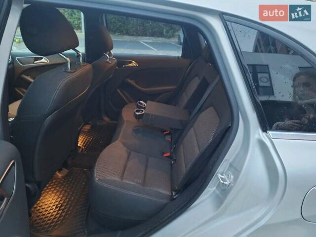 Серый Мерседес Б-класс, объемом двигателя 0 л и пробегом 45 тыс. км за 10500 $, фото 14 на Automoto.ua