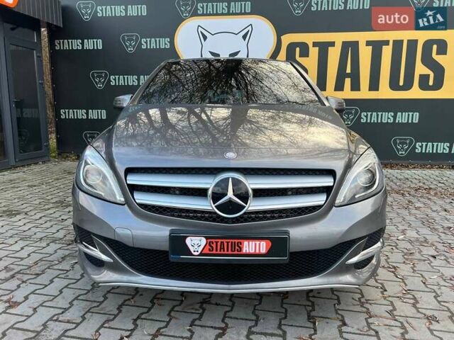 Сірий Мерседес Б-клас, об'ємом двигуна 0 л та пробігом 124 тис. км за 9900 $, фото 1 на Automoto.ua