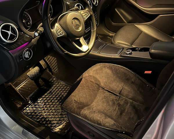 Серый Мерседес Б-класс, объемом двигателя 0 л и пробегом 104 тыс. км за 12700 $, фото 15 на Automoto.ua