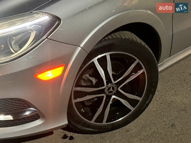 Мерседес Б-класс 2015 в Ужгороде на Automoto.ua Серый Мерседес Б-класс, объемом двигателя 0 л и пробегом 117 тыс. км за 14000 $, фото 3 на Automoto.ua