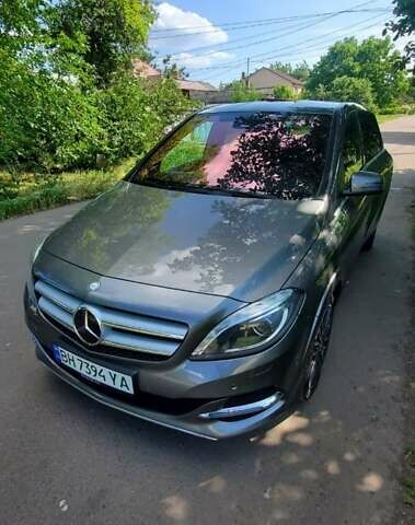 Сірий Мерседес Б-клас, об'ємом двигуна 0 л та пробігом 91 тис. км за 11900 $, фото 5 на Automoto.ua