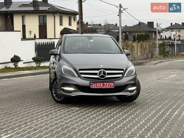 Сірий Мерседес Б-клас, об'ємом двигуна 0 л та пробігом 79 тис. км за 9250 $, фото 20 на Automoto.ua