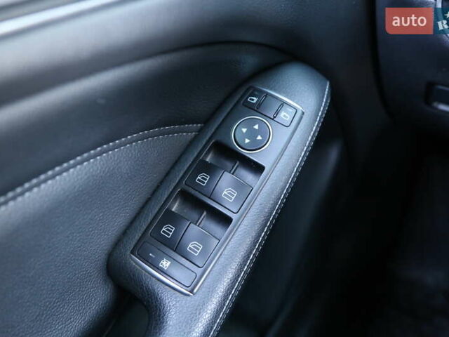 Серый Мерседес Б-класс, объемом двигателя 0 л и пробегом 144 тыс. км за 9900 $, фото 22 на Automoto.ua