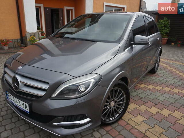 Серый Мерседес Б-класс, объемом двигателя 0 л и пробегом 77 тыс. км за 10995 $, фото 11 на Automoto.ua