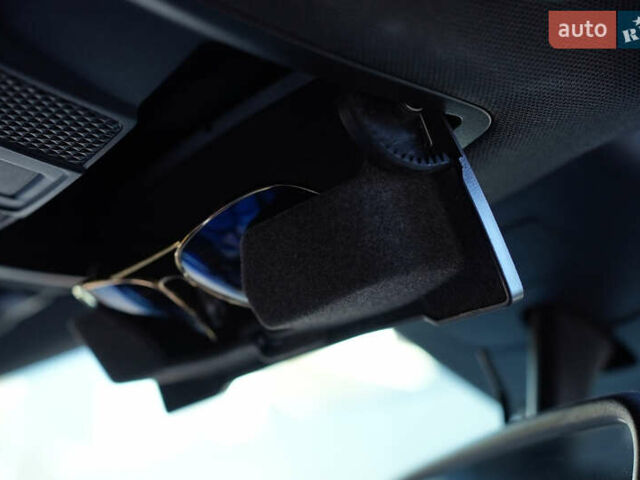 Серый Мерседес Б-класс, объемом двигателя 0 л и пробегом 185 тыс. км за 10200 $, фото 68 на Automoto.ua