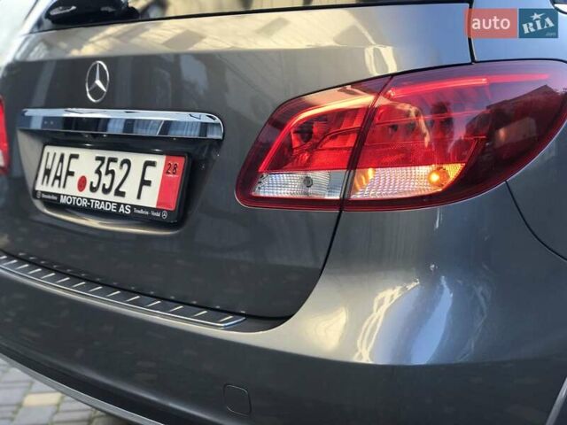 Серый Мерседес Б-класс, объемом двигателя 0 л и пробегом 164 тыс. км за 9599 $, фото 50 на Automoto.ua