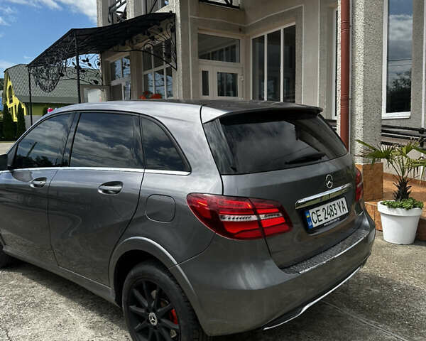 Серый Мерседес Б-класс, объемом двигателя 0 л и пробегом 125 тыс. км за 13500 $, фото 8 на Automoto.ua