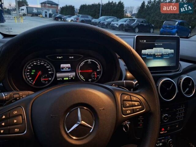 Серый Мерседес Б-класс, объемом двигателя 0 л и пробегом 45 тыс. км за 10500 $, фото 23 на Automoto.ua