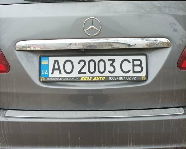 Сірий Мерседес Б-клас, об'ємом двигуна 0 л та пробігом 130 тис. км за 11500 $, фото 30 на Automoto.ua