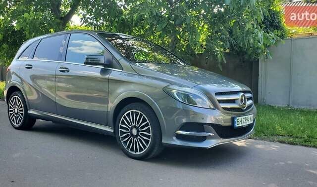 Сірий Мерседес Б-клас, об'ємом двигуна 0 л та пробігом 91 тис. км за 11900 $, фото 8 на Automoto.ua