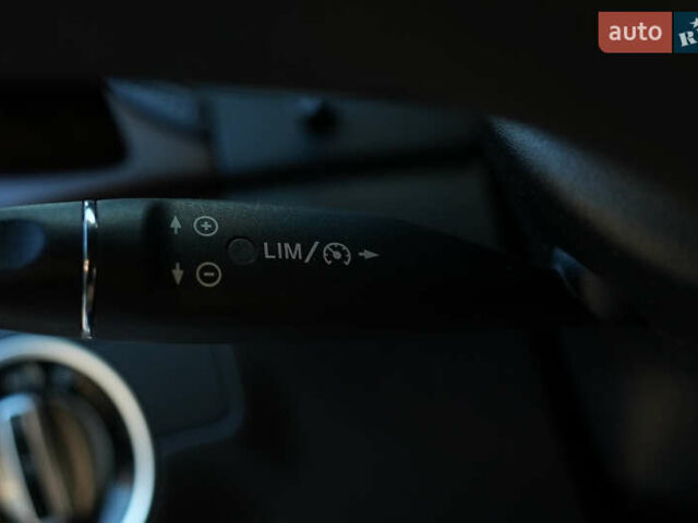 Серый Мерседес Б-класс, объемом двигателя 0 л и пробегом 185 тыс. км за 10200 $, фото 46 на Automoto.ua