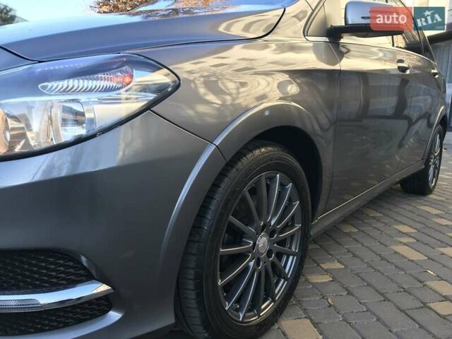 Серый Мерседес Б-класс, объемом двигателя 0 л и пробегом 164 тыс. км за 9599 $, фото 64 на Automoto.ua