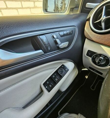 Серый Мерседес Б-класс, объемом двигателя 0 л и пробегом 147 тыс. км за 11000 $, фото 8 на Automoto.ua