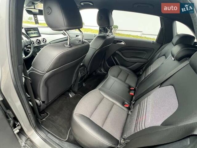 Сірий Мерседес Б-клас, об'ємом двигуна 0 л та пробігом 79 тис. км за 9250 $, фото 30 на Automoto.ua