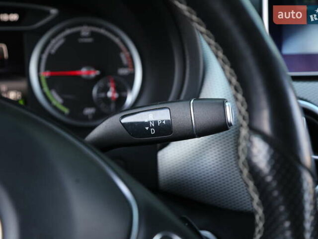 Серый Мерседес Б-класс, объемом двигателя 0 л и пробегом 144 тыс. км за 9900 $, фото 17 на Automoto.ua