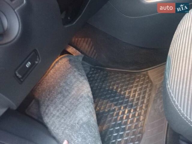 Серый Мерседес Б-класс, объемом двигателя 0 л и пробегом 109 тыс. км за 9300 $, фото 20 на Automoto.ua