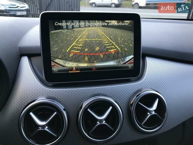 Серый Мерседес Б-класс, объемом двигателя 0 л и пробегом 164 тыс. км за 9599 $, фото 106 на Automoto.ua