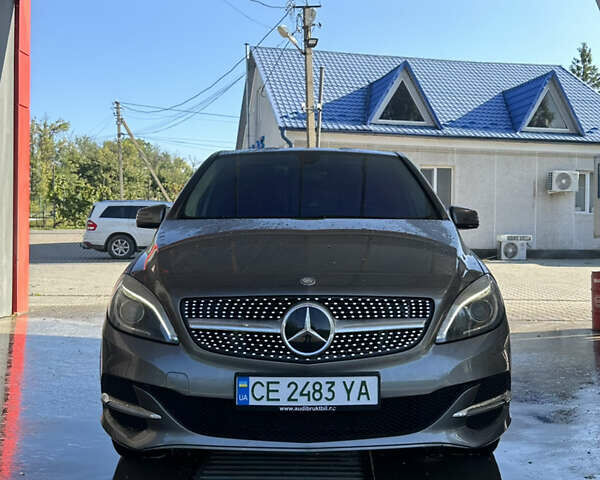 Сірий Мерседес Б-клас, об'ємом двигуна 0 л та пробігом 125 тис. км за 10900 $, фото 6 на Automoto.ua