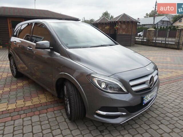 Серый Мерседес Б-класс, объемом двигателя 0 л и пробегом 77 тыс. км за 10995 $, фото 13 на Automoto.ua