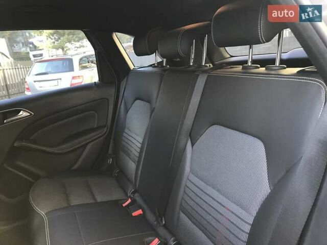 Серый Мерседес Б-класс, объемом двигателя 0 л и пробегом 164 тыс. км за 9599 $, фото 73 на Automoto.ua