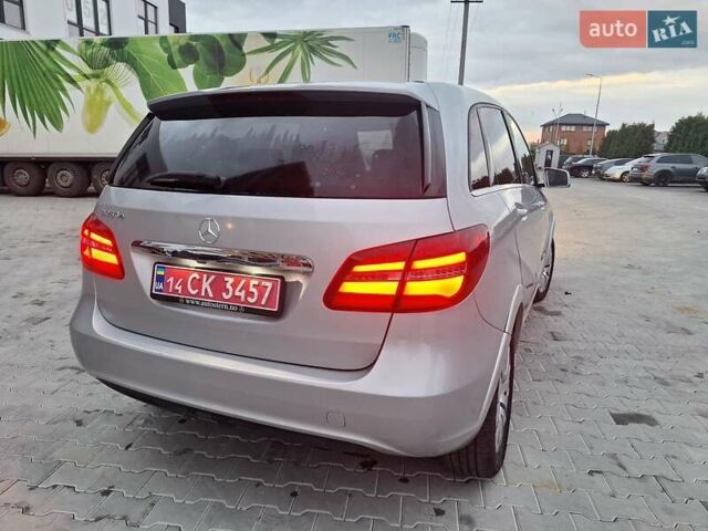 Серый Мерседес Б-класс, объемом двигателя 0 л и пробегом 45 тыс. км за 10500 $, фото 3 на Automoto.ua