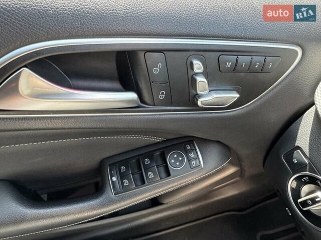 Серый Мерседес Б-класс, объемом двигателя 0 л и пробегом 130 тыс. км за 12500 $, фото 11 на Automoto.ua