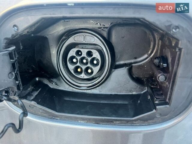 Серый Мерседес Б-класс, объемом двигателя 0 л и пробегом 114 тыс. км за 10600 $, фото 27 на Automoto.ua