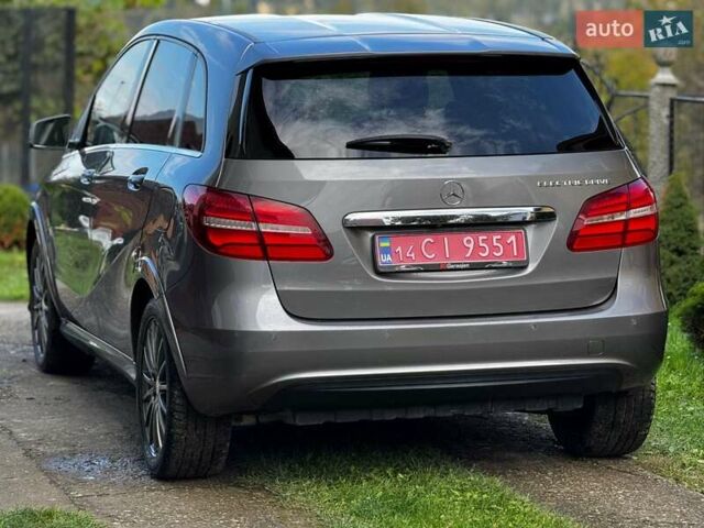 Серый Мерседес Б-класс, объемом двигателя 0 л и пробегом 115 тыс. км за 10250 $, фото 15 на Automoto.ua