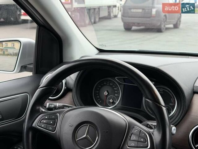 Сірий Мерседес Б-клас, об'ємом двигуна 0 л та пробігом 159 тис. км за 9400 $, фото 24 на Automoto.ua