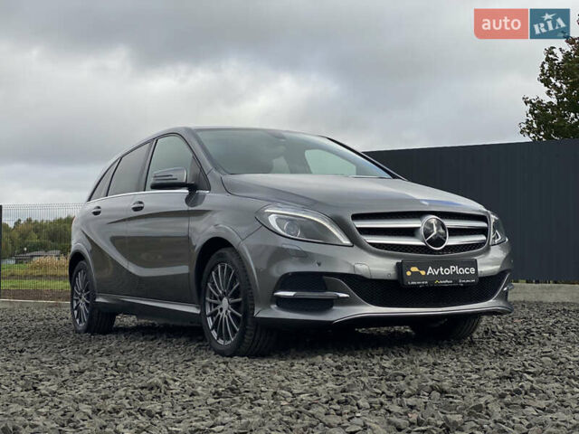 Серый Мерседес Б-класс, объемом двигателя 0 л и пробегом 115 тыс. км за 10999 $, фото 82 на Automoto.ua