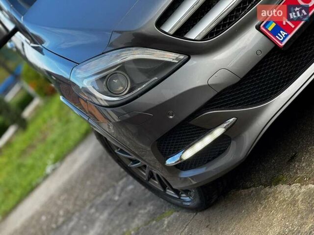 Серый Мерседес Б-класс, объемом двигателя 0 л и пробегом 115 тыс. км за 10250 $, фото 5 на Automoto.ua