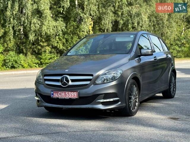 Сірий Мерседес Б-клас, об'ємом двигуна 0 л та пробігом 90 тис. км за 9850 $, фото 17 на Automoto.ua