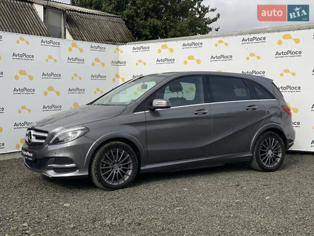 Серый Мерседес Б-класс, объемом двигателя 0 л и пробегом 115 тыс. км за 10999 $, фото 106 на Automoto.ua