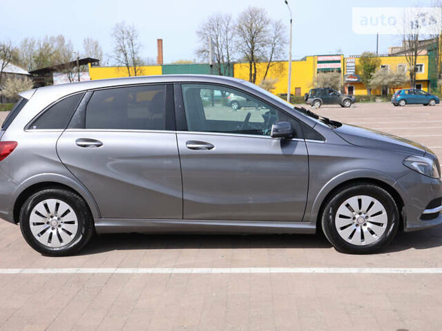 Серый Мерседес Б-класс, объемом двигателя 0 л и пробегом 128 тыс. км за 10499 $, фото 8 на Automoto.ua