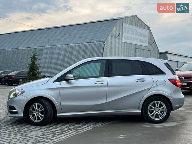 Серый Мерседес Б-класс, объемом двигателя 0 л и пробегом 134 тыс. км за 10590 $, фото 2 на Automoto.ua