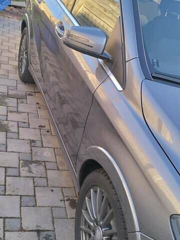 Серый Мерседес Б-класс, объемом двигателя 0 л и пробегом 136 тыс. км за 12800 $, фото 4 на Automoto.ua