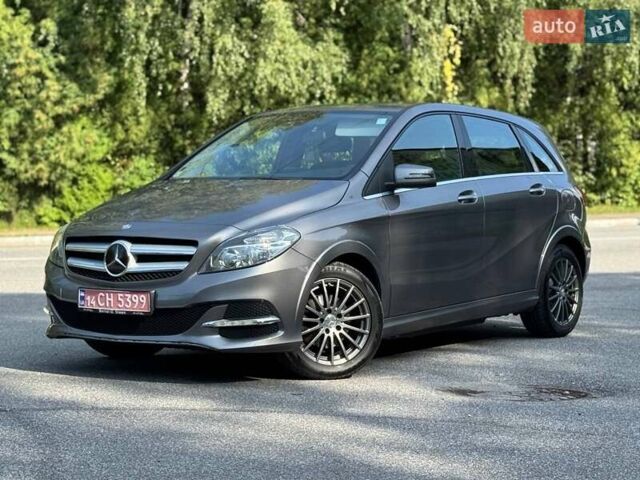 Сірий Мерседес Б-клас, об'ємом двигуна 0 л та пробігом 90 тис. км за 9850 $, фото 9 на Automoto.ua