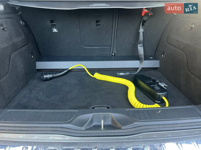 Серый Мерседес Б-класс, объемом двигателя 0 л и пробегом 116 тыс. км за 11700 $, фото 11 на Automoto.ua