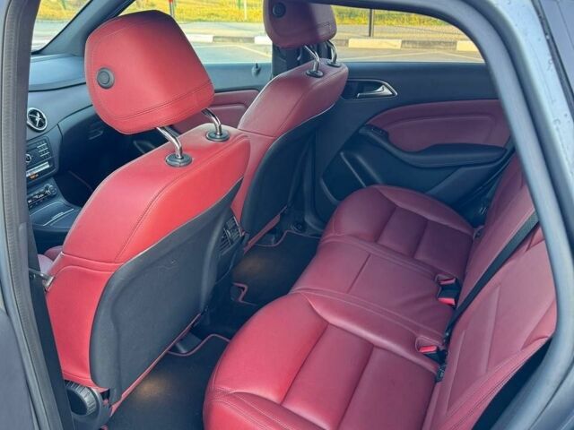 Серый Мерседес Б-класс, объемом двигателя 0 л и пробегом 110 тыс. км за 10499 $, фото 6 на Automoto.ua