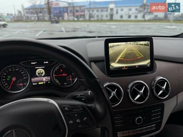 Сірий Мерседес Б-клас, об'ємом двигуна 0 л та пробігом 89 тис. км за 12750 $, фото 20 на Automoto.ua