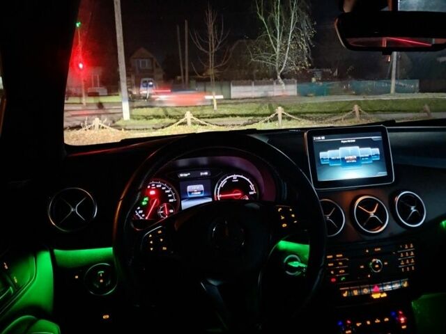 Серый Мерседес Б-класс, объемом двигателя 0 л и пробегом 110 тыс. км за 10499 $, фото 22 на Automoto.ua