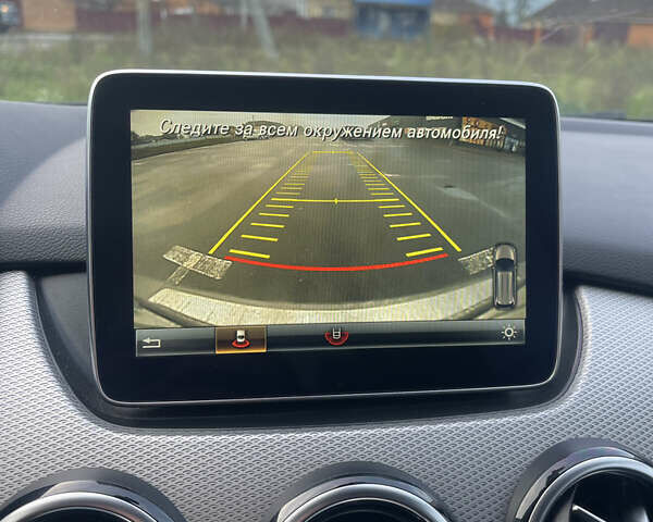 Сірий Мерседес Б-клас, об'ємом двигуна 0 л та пробігом 142 тис. км за 11800 $, фото 8 на Automoto.ua