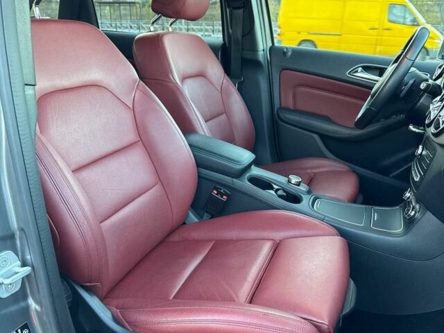 Серый Мерседес Б-класс, объемом двигателя 0 л и пробегом 110 тыс. км за 10499 $, фото 21 на Automoto.ua