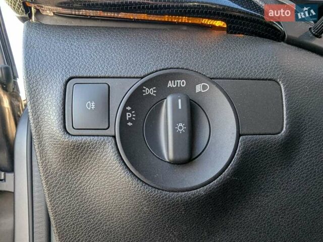 Сірий Мерседес Б-клас, об'ємом двигуна 0 л та пробігом 142 тис. км за 8999 $, фото 55 на Automoto.ua