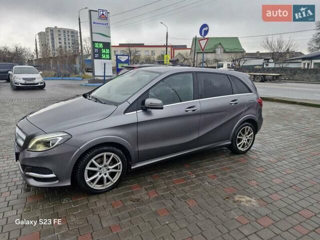 Сірий Мерседес Б-клас, об'ємом двигуна 0 л та пробігом 127 тис. км за 11300 $, фото 3 на Automoto.ua