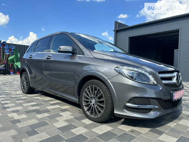 Серый Мерседес Б-класс, объемом двигателя 0 л и пробегом 100 тыс. км за 11275 $, фото 3 на Automoto.ua