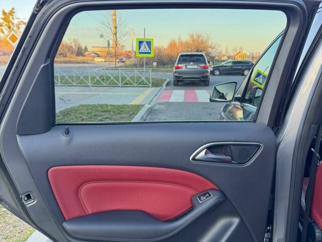 Серый Мерседес Б-класс, объемом двигателя 0 л и пробегом 110 тыс. км за 10499 $, фото 7 на Automoto.ua