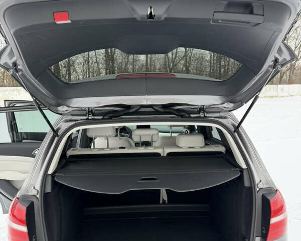 Серый Мерседес Б-класс, объемом двигателя 0 л и пробегом 92 тыс. км за 10800 $, фото 15 на Automoto.ua