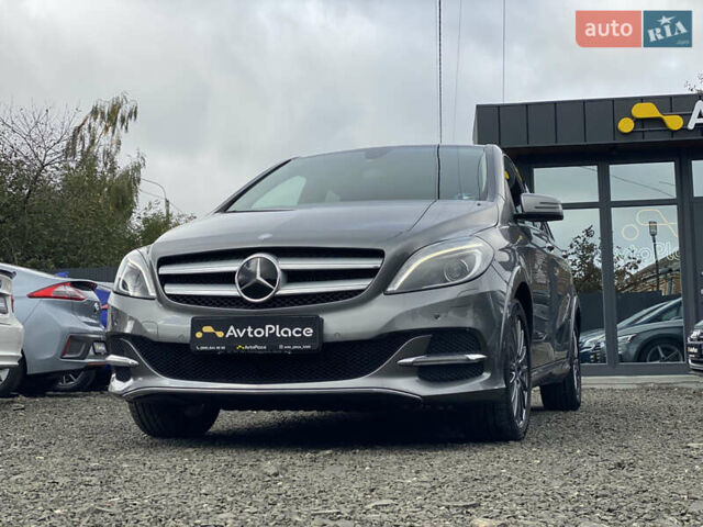 Серый Мерседес Б-класс, объемом двигателя 0 л и пробегом 115 тыс. км за 10999 $, фото 13 на Automoto.ua